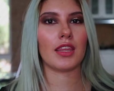 Bella Fox Talks About Her Life