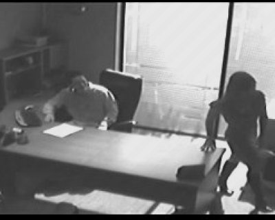 office tryst gets