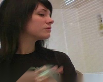 amateur girl applying