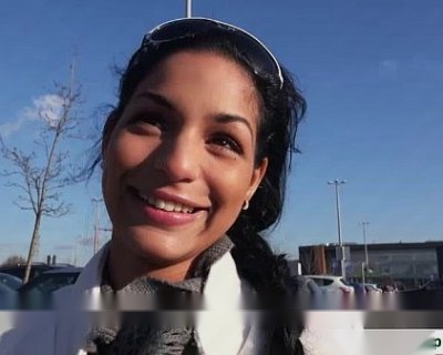 Young lady has an unform Public Pickups