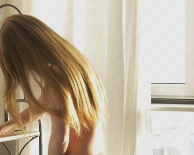 The Virgin Sex is looking in the mirror to see her reflection. Passforallsites Mia Lee