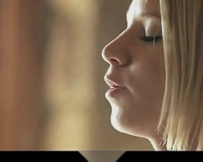 Ladys Beautiful Lips Zfricklin