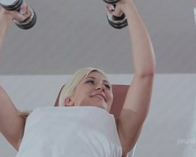 Blonde slut on Weight Machine FemJoy