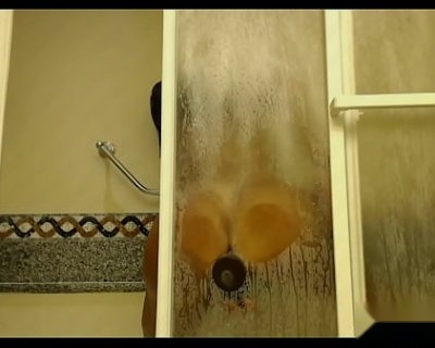 Playful Milf Showers with Ryan Jess Ryan JessRyan