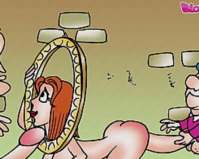 A slut with a huge ass is in front of a mirror.