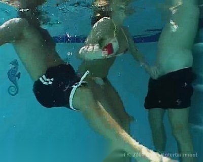 Sandy Knight Underwater Threesome Niceguy420