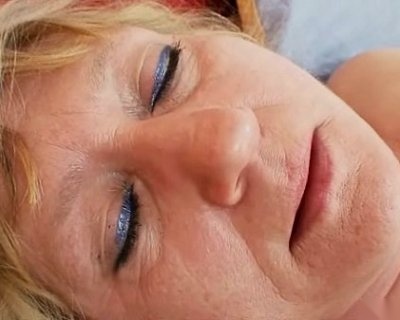 dirty old grandma pussy spreading