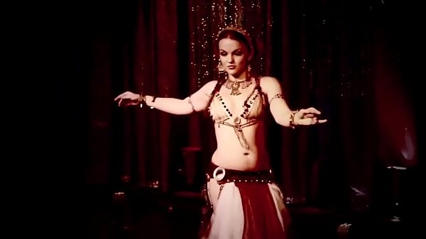 Sonia's Sensual Belly Dance: Erotic Grace in Motion