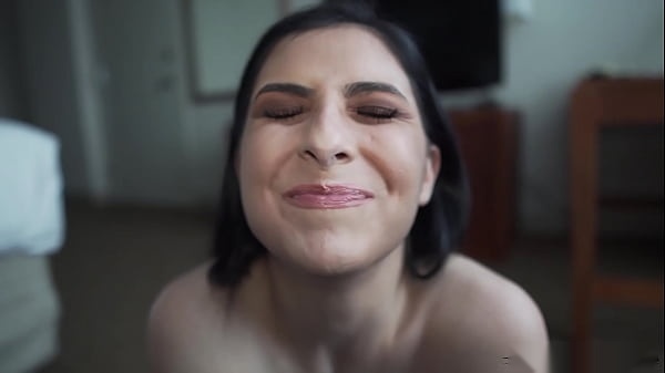Kaitlyn Katsaros' Tempting Body Takes a Rough Slap in Hardcore Reality Show