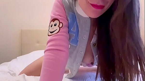 S3xBerry's Wild Masturbation: Hot, Wet, and Dildo-Fueled Orgasm in Doggystyle