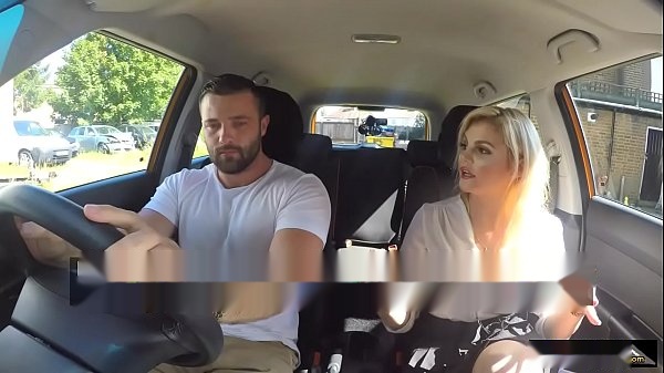 Blonde Beauty Katy Jayne Takes a Wild Public Blowjob in Outdoor Reality Showdown
