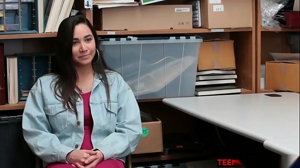 Reality Check: Teen Stripper Karlee Grey Caught Stealing, Shows Off Big Ass and Blows Job to Security