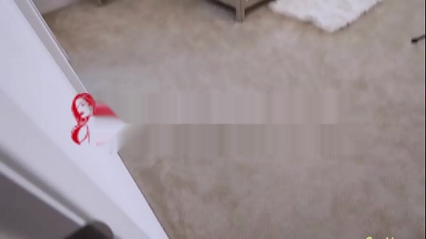 Riley Star's Cum-Filled Hardcore Romance: Petite Teenie in Action