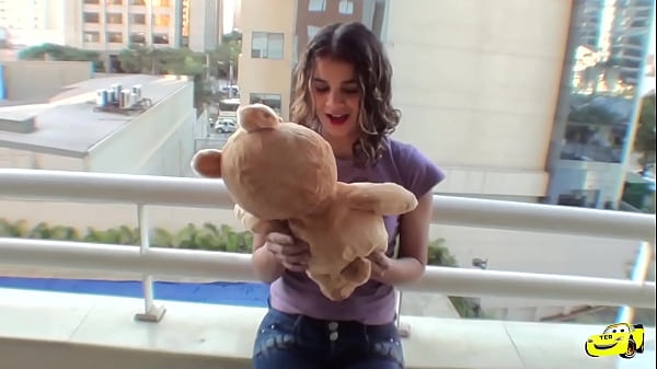 Yasmin Amanda's First Anal Encounter with Binho Ted - Teen Amateurs Shine